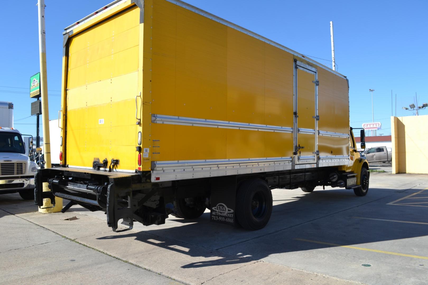 2014 YELLOW /BLACK FREIGHTLINER M2-106 with an CUMMINS ISB 6.7L 220HP engine, ALLISON 2200RDS AUTOMATIC transmission, located at 9172 North Fwy, Houston, TX, 77037, (713) 910-6868, 29.887470, -95.411903 - Photo#4